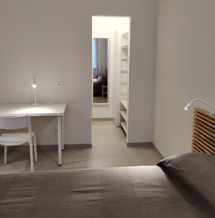 Downtown Apartments Merlo Милано Екстериор снимка