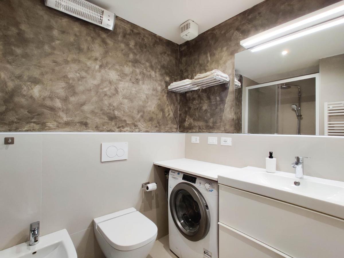 Downtown Apartments Merlo Милано Екстериор снимка