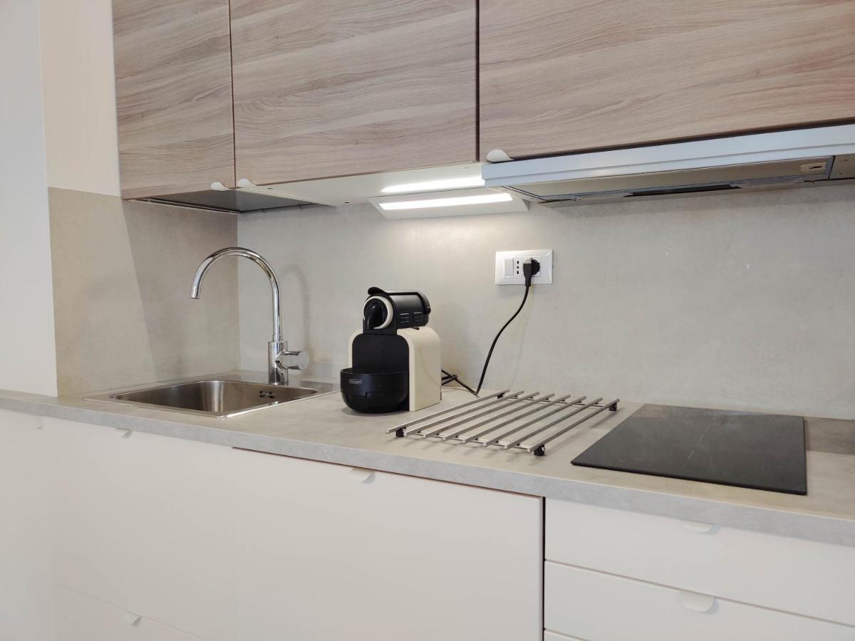 Downtown Apartments Merlo Милано Екстериор снимка